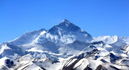 La leggenda dei ghiacci: Kami Rita e Lhakpa Sherpa riscrivono la storia dell'Everest